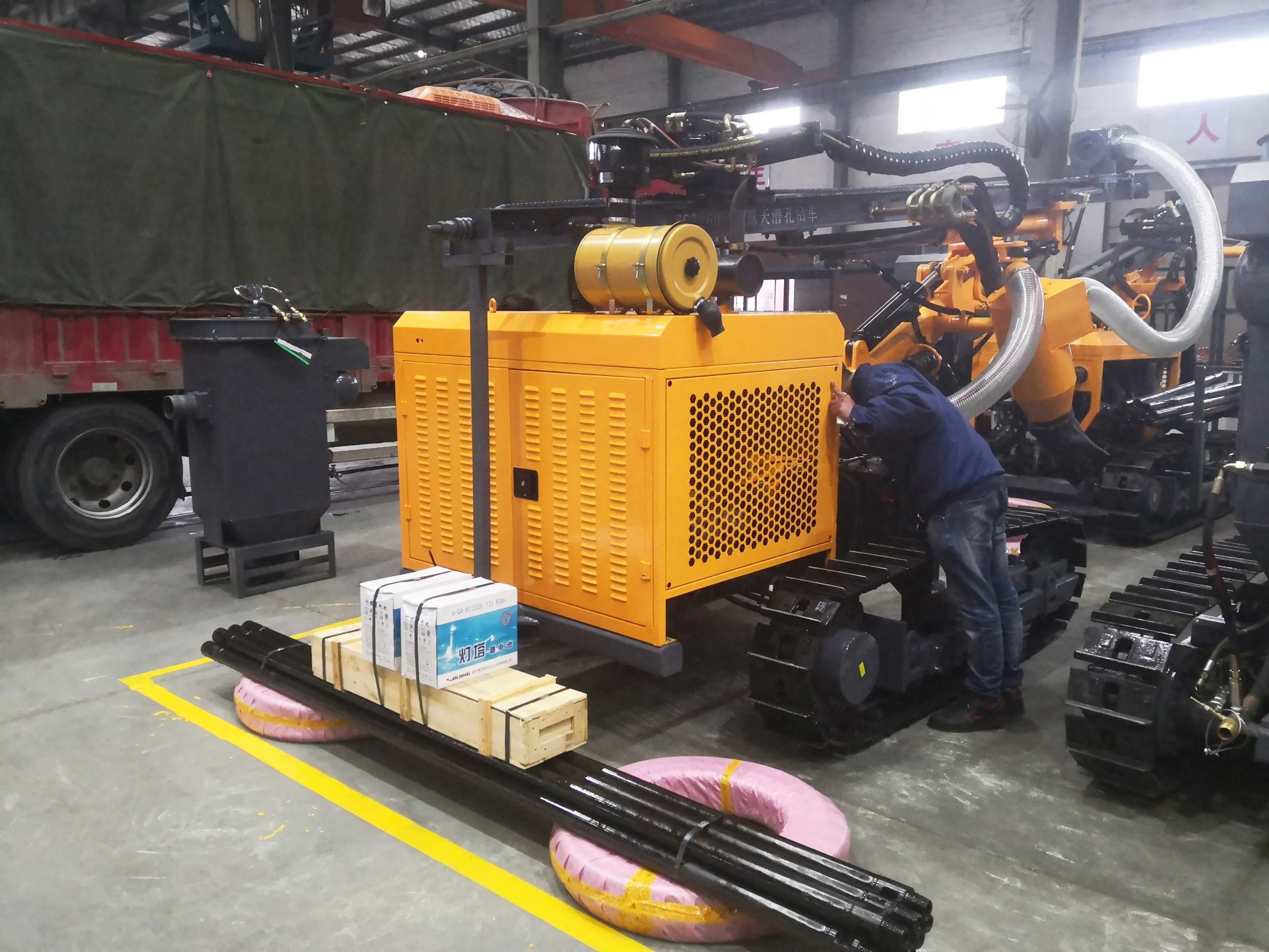 High Performance KG430 Crawler Blasting Drill Machine Rock Drilling Rig for Mining - Image 6