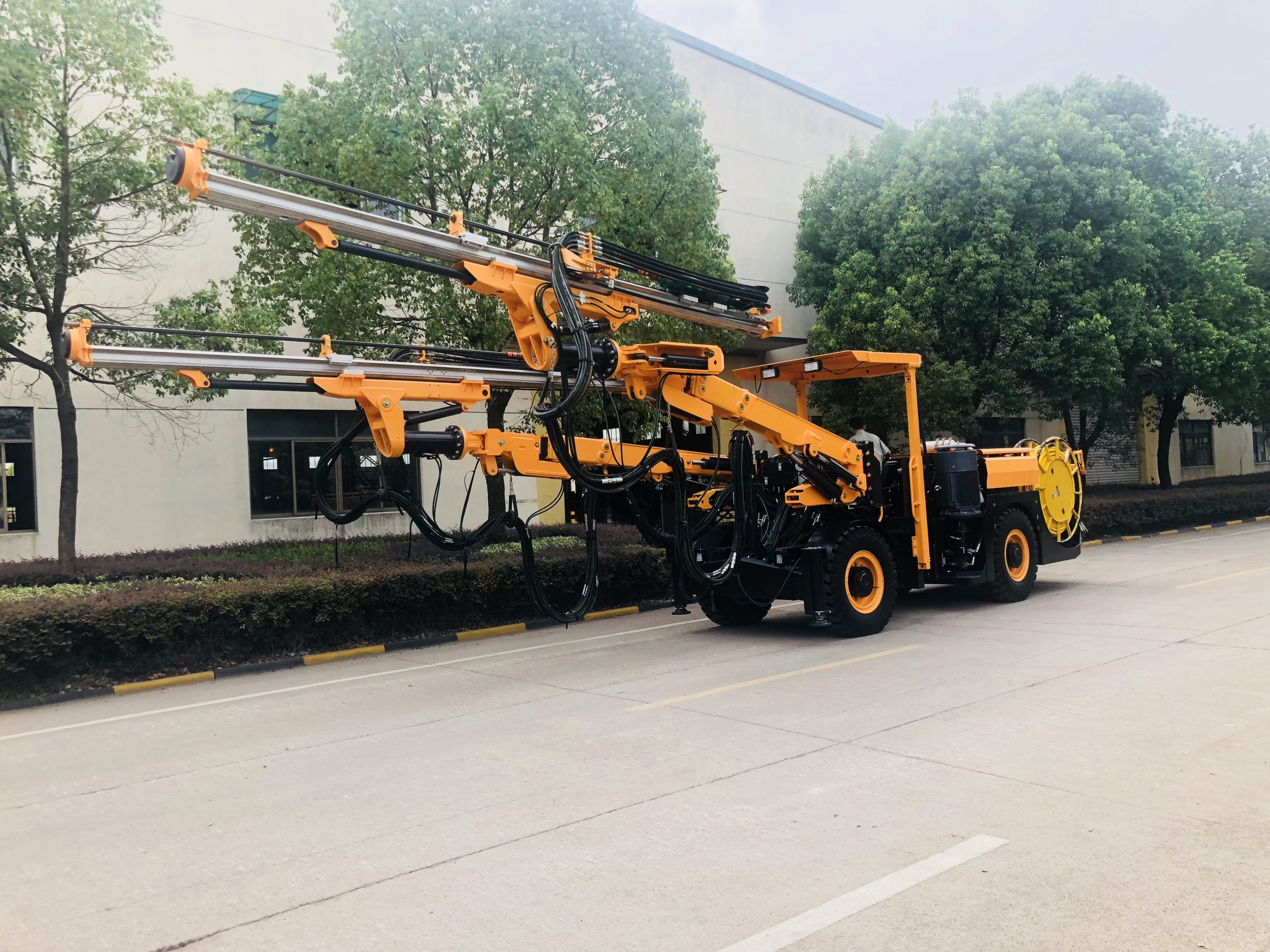 Kalshang KJ421 Double Boom Tunnel Jumbo Underground Tunnel Boring Drilling Rig Machine